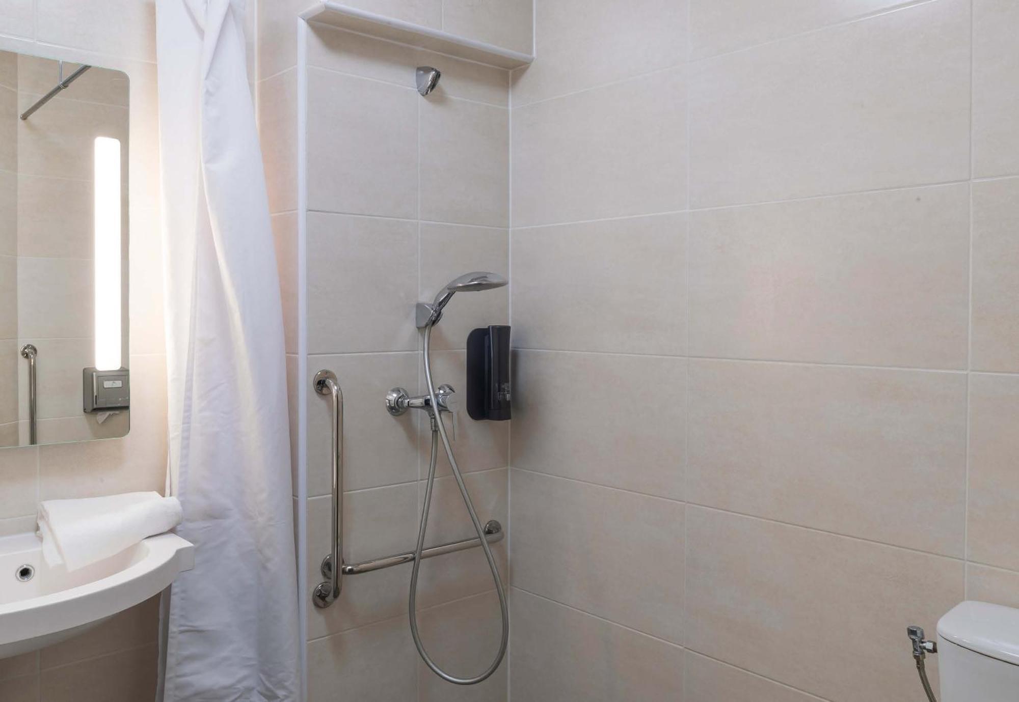 B&B Hotel Bourges 1 Eksteriør billede